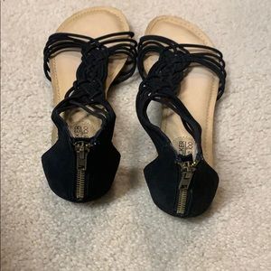 adam tucker cali sandal